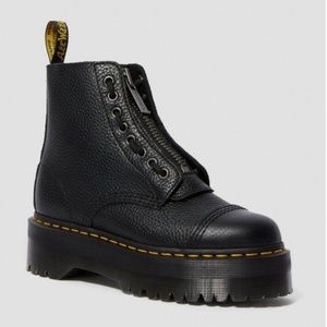 new DR. MARTENS SINCLAIR